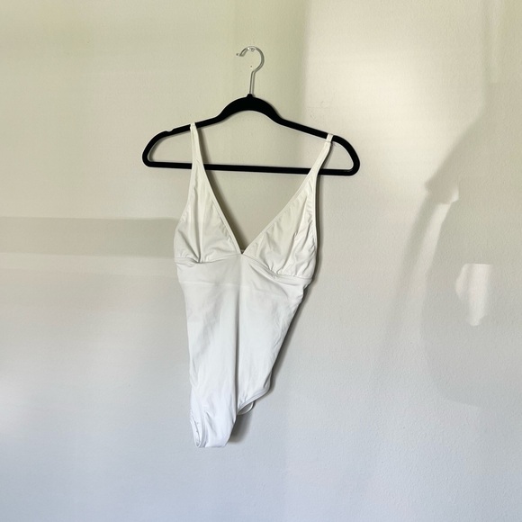 Gottex White V-Neck One Piece Swimsuit Bathing Suit - Picture 3 of 7